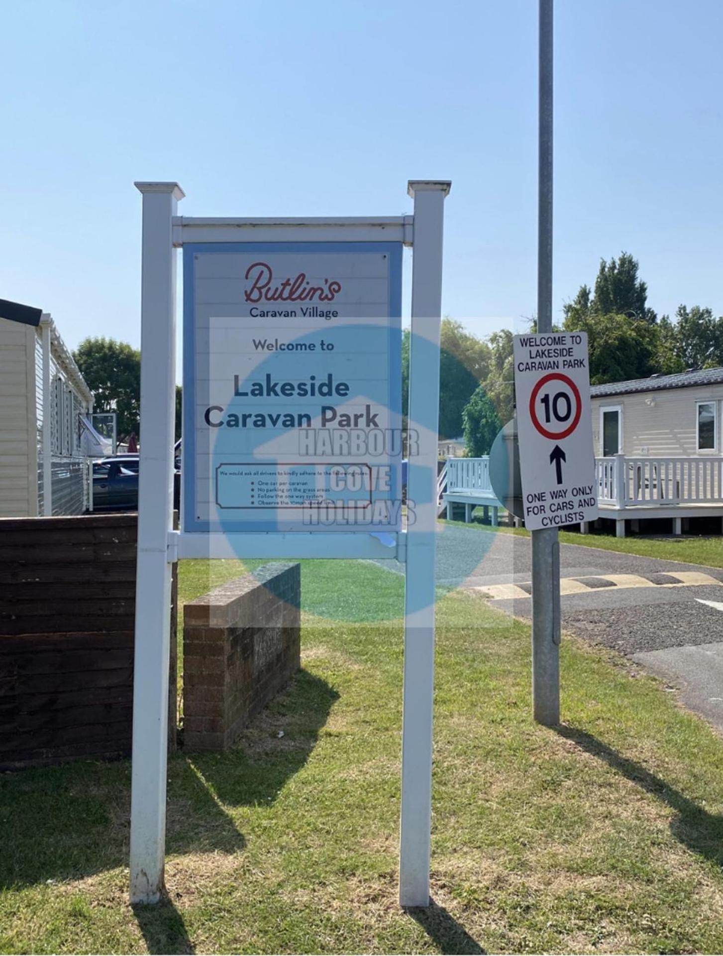 Affordable Caravan Holidays Butlins Minehead Exterior photo
